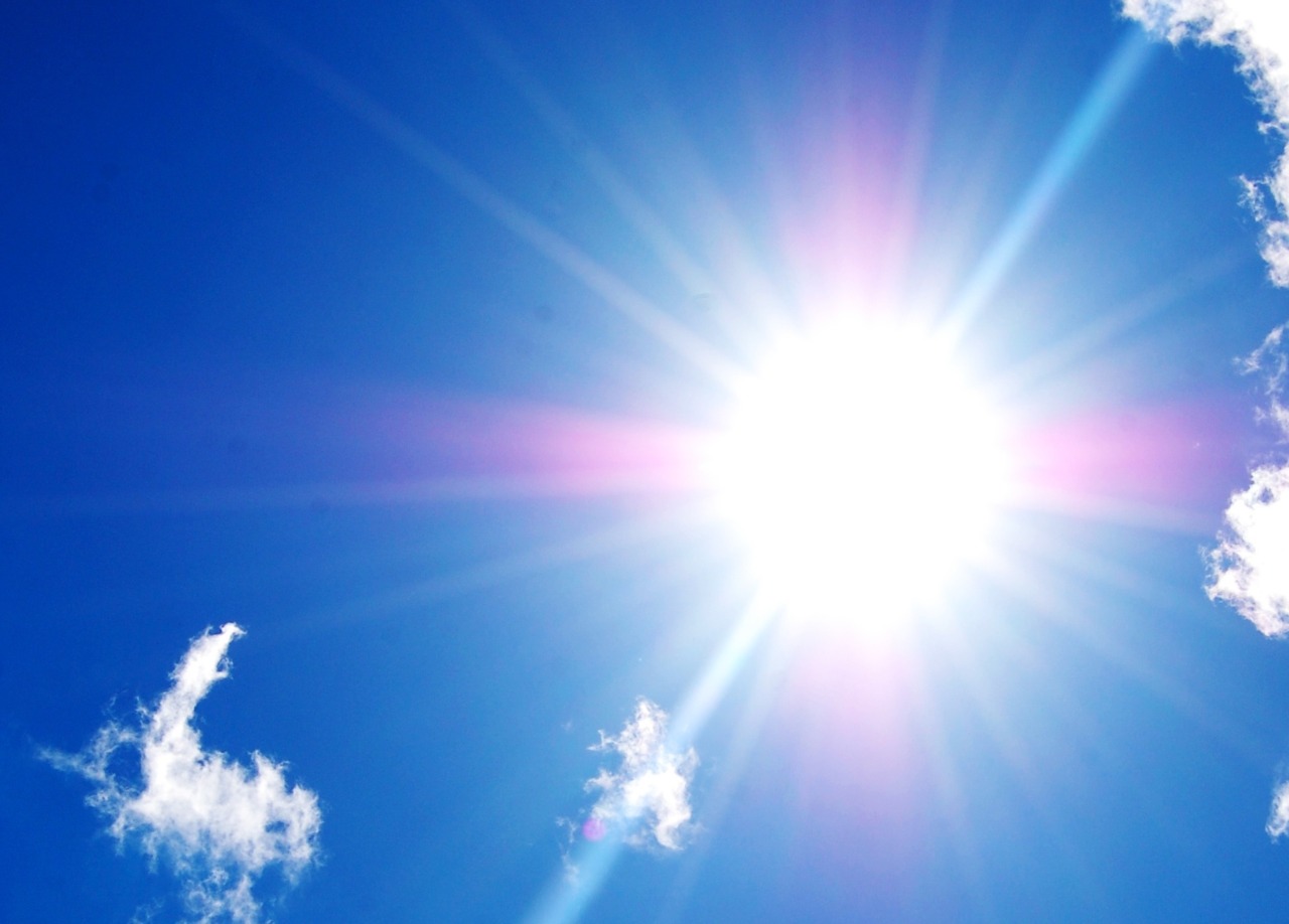 L’estate con un mese d’anticipo: sole e 30 gradi per giorni e giorni a Vercelli e nella Bassa