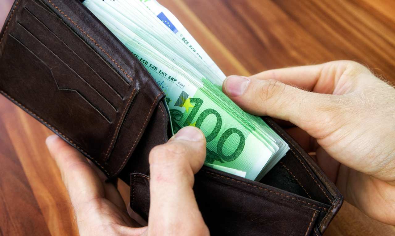L’inflazione accelera ancora: a maggio +3,2%. Aumenti delle spese per le famiglie pari a 1.191 euro
