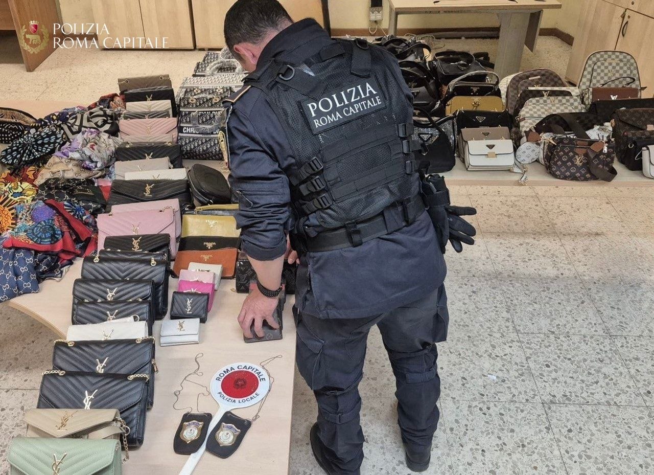 Maxi blitz antiabusivismo nel weekend: sanzioni per 30mila euro