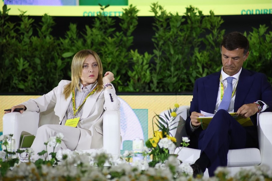 Meloni a Brescia per Coldiretti: “Per noi l’agricoltura è una priorità assoluta”. E attacca l’Europa “dei burocrati”