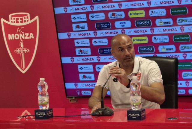 Monza – Juve Stabia, mister Paolo Bianco: “Giochiamo con naturalezza e il risultato arriverà”