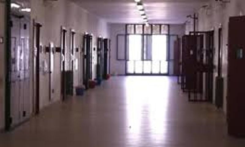 Nuovo suicidio nel carcere Sant’Anna