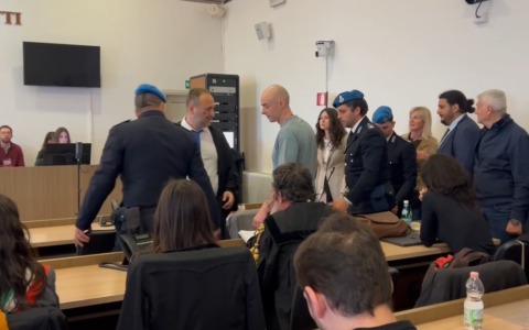 Omicidio del capotreno Alessandro Ambrosio: al via il processo, Jelenic presente in aula