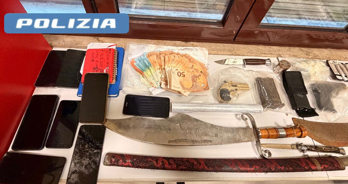 Operazione “Pac-Man”, armi, esplosivi e droga: 16 arresti. I NOMI / VIDEO