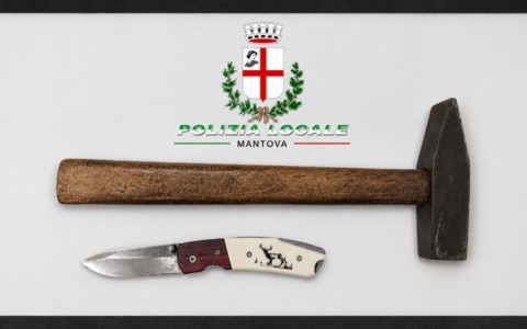 Paura a “Mantova in Festa”: gira tra la folla con un martello, bloccato dalla Polizia Locale
