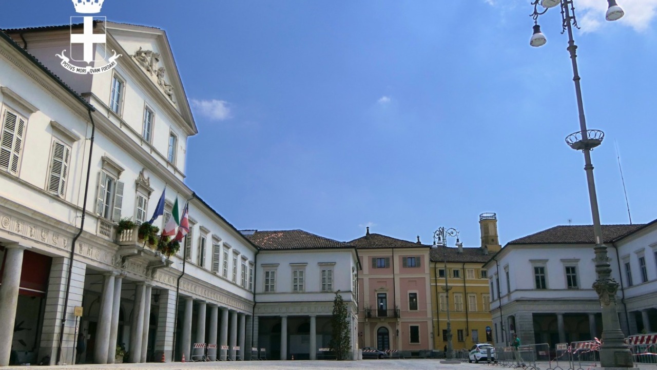 Per gli 80 anni della Repubblica italiana, una visita guidata ai palazzi delle istitizioni di Vercelli