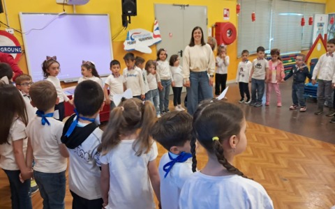 Peter Pan, grande successo per il progetto “Give me five”