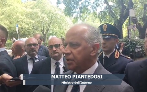 Piantedosi: fatto collocabile nel disagio psichiatrico