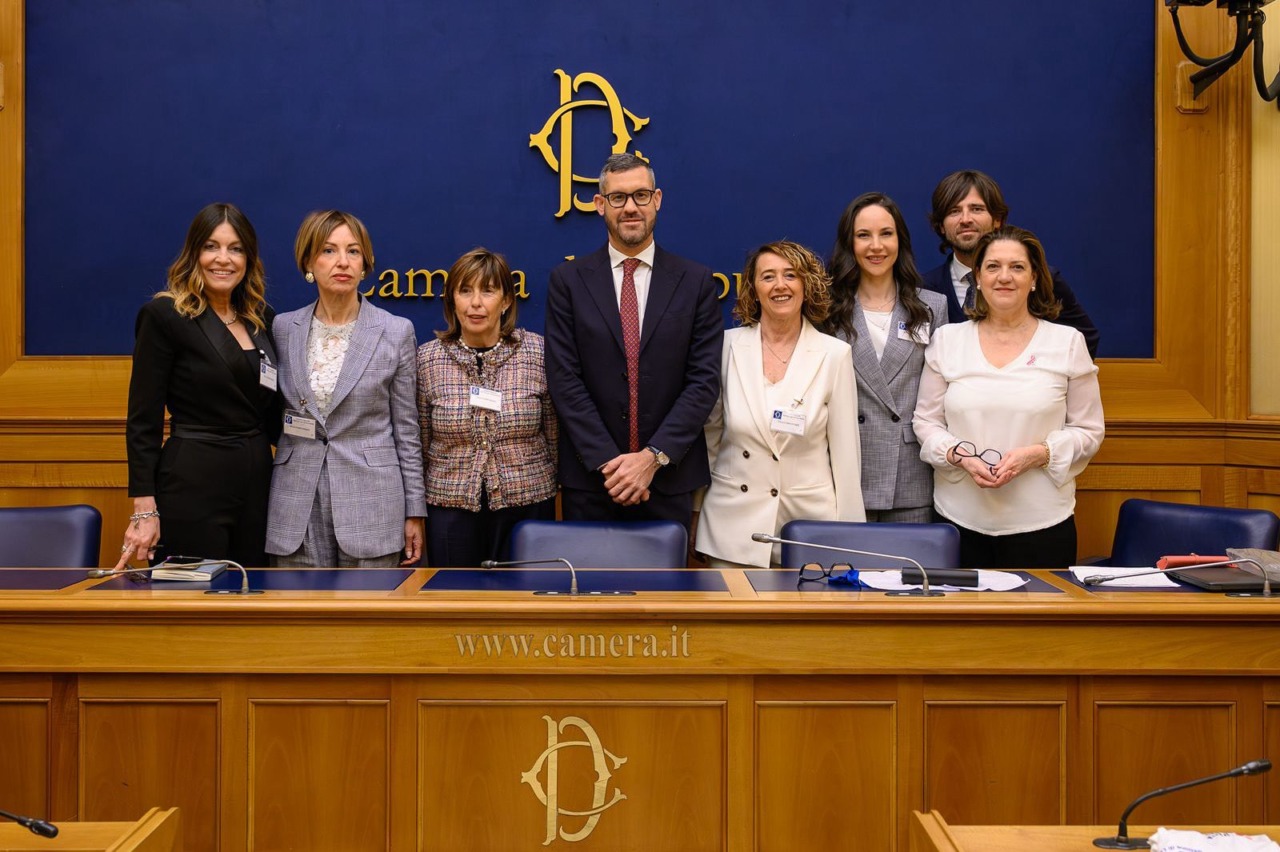 Pink Charity sbarca a Montecitorio: una mano alla Breast Unit del Civile