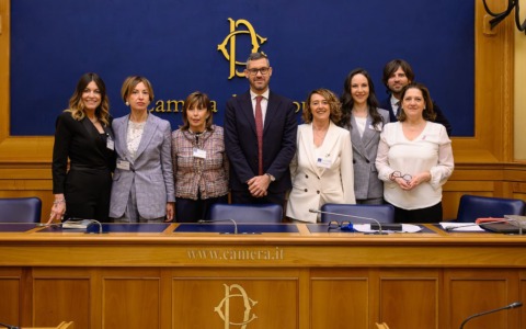 Pink Charity sbarca a Montecitorio: una mano alla Breast Unit del Civile