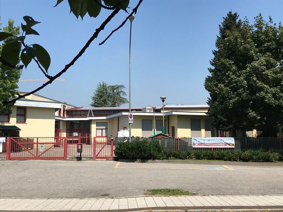 Raid vandalico alla scuola dell’infanzia, struttura chiusa e bambini a casa