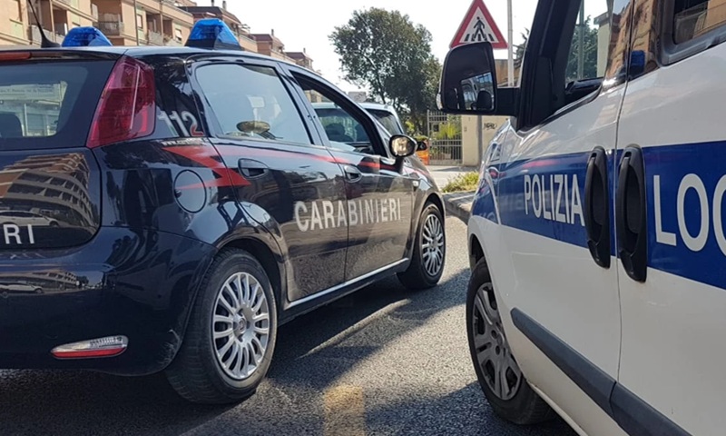 Rapine sui mezzi pubblici a Milano, arrestata banda di giovani egiziani