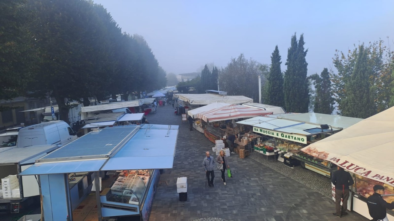 San Mauro, il mercato di piazza Gramsci si sposta temporaneamente in piazza Europa: occhio alla viabilità