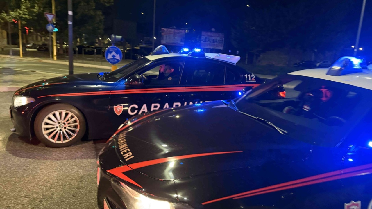 Scappa al posto di blocco, arrestato dopo un inseguimento di 20 km