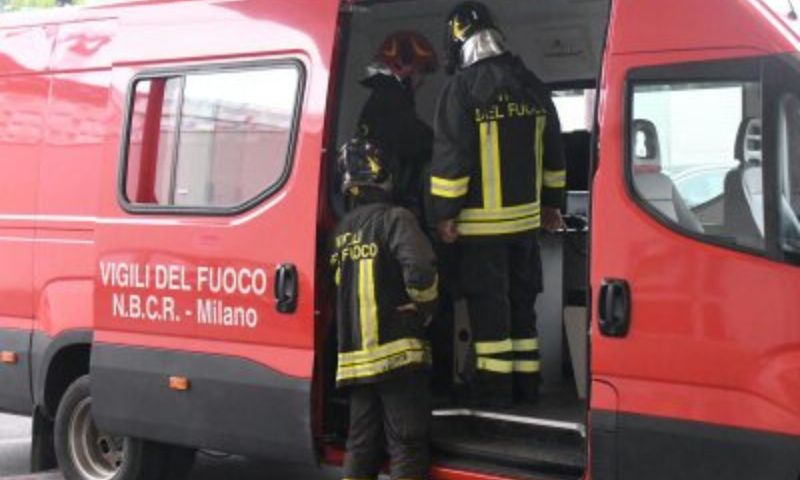 Scuola dell’Unione Artigiani di via Antonini, studenti intossicati da sostanza irritante: in azione il nucleo specializzato NBCR