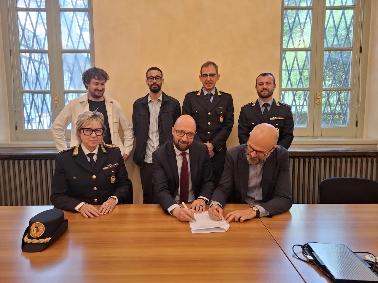 Sicurezza stradale e rider, siglato un accordo tra Comune di Bergamo e sindacato
