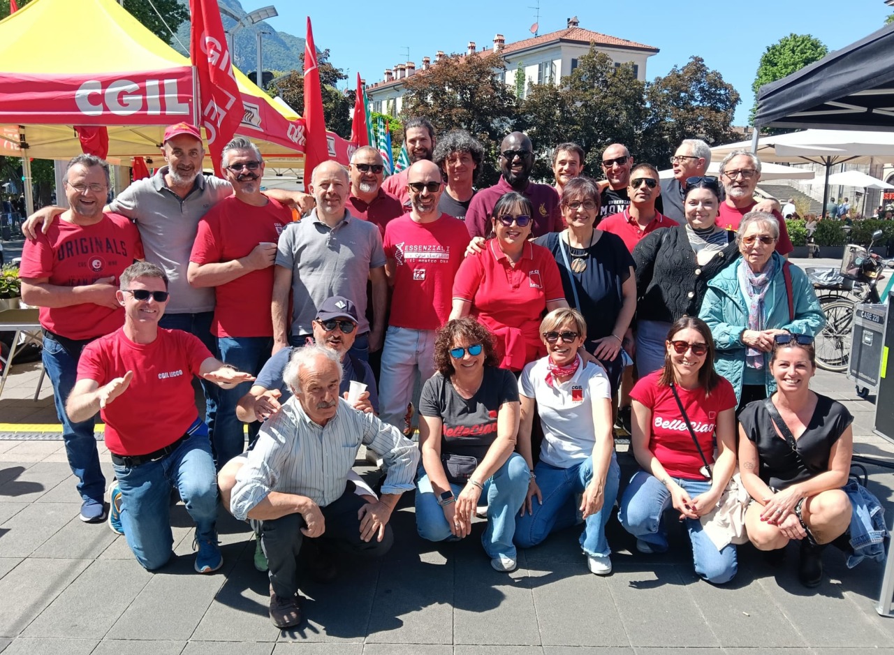Tanti in piazza per il Primo Maggio: “Il mondo brucia e i lavoratori ne pagano il prezzo”