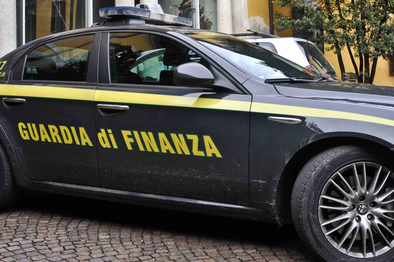 Trafficavano droga per il clan Fezza-De Vivo, l’inchiesta arriva anche a Latina