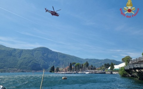Tragedia nel lago, giovane si tuffa e perde la vita