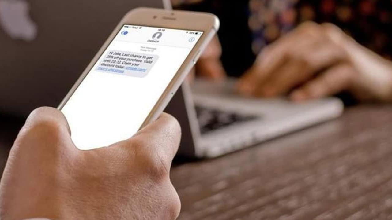 Truffa via sms: il Comune di Torino segnala finta comunicazione su presunti transiti in Ztl