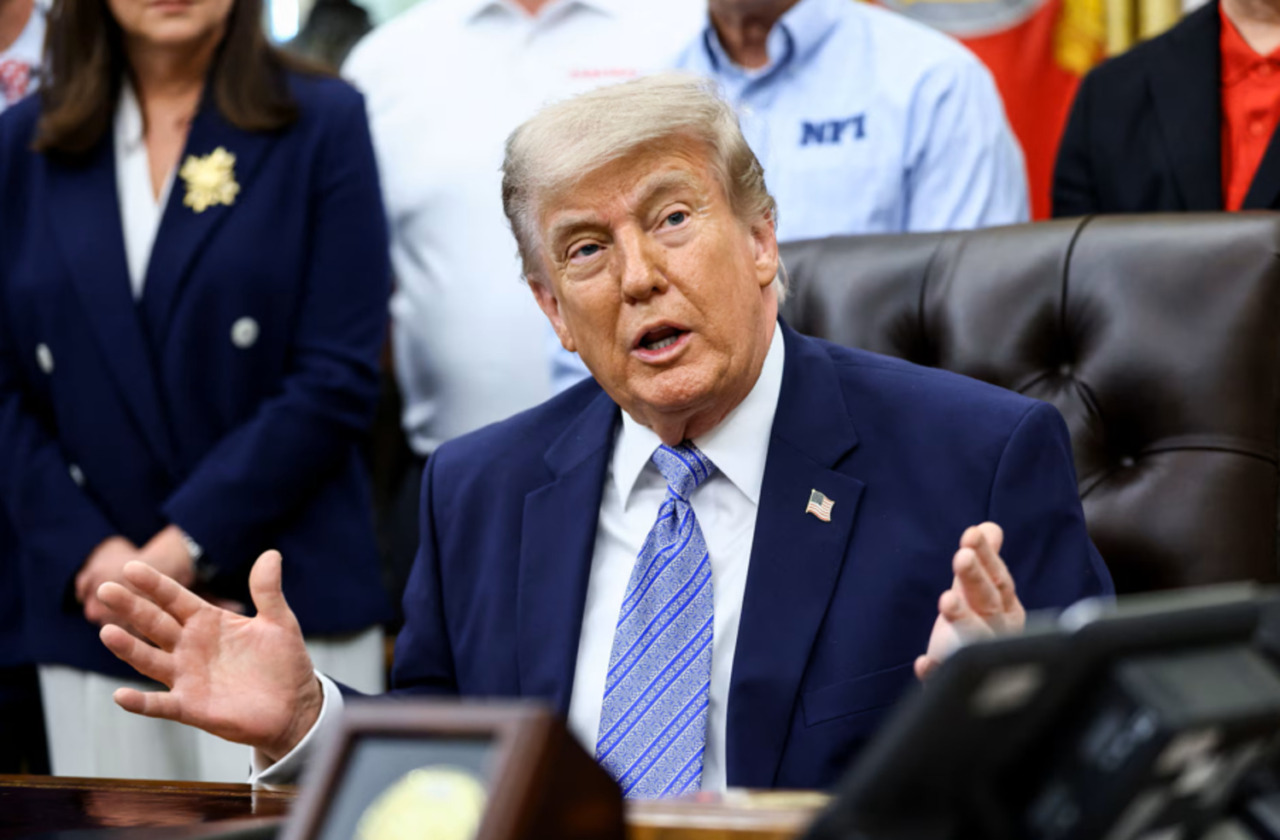 Trump “sorpassa” Putin: “Avremo noi l’uranio impoverito dell’Iran (e lo distruggeremo)”