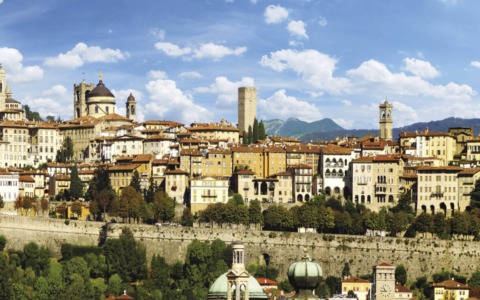 Turismo, a Bergamo luci (tante) e ombre (poche). Ma è il Sebino la vera star