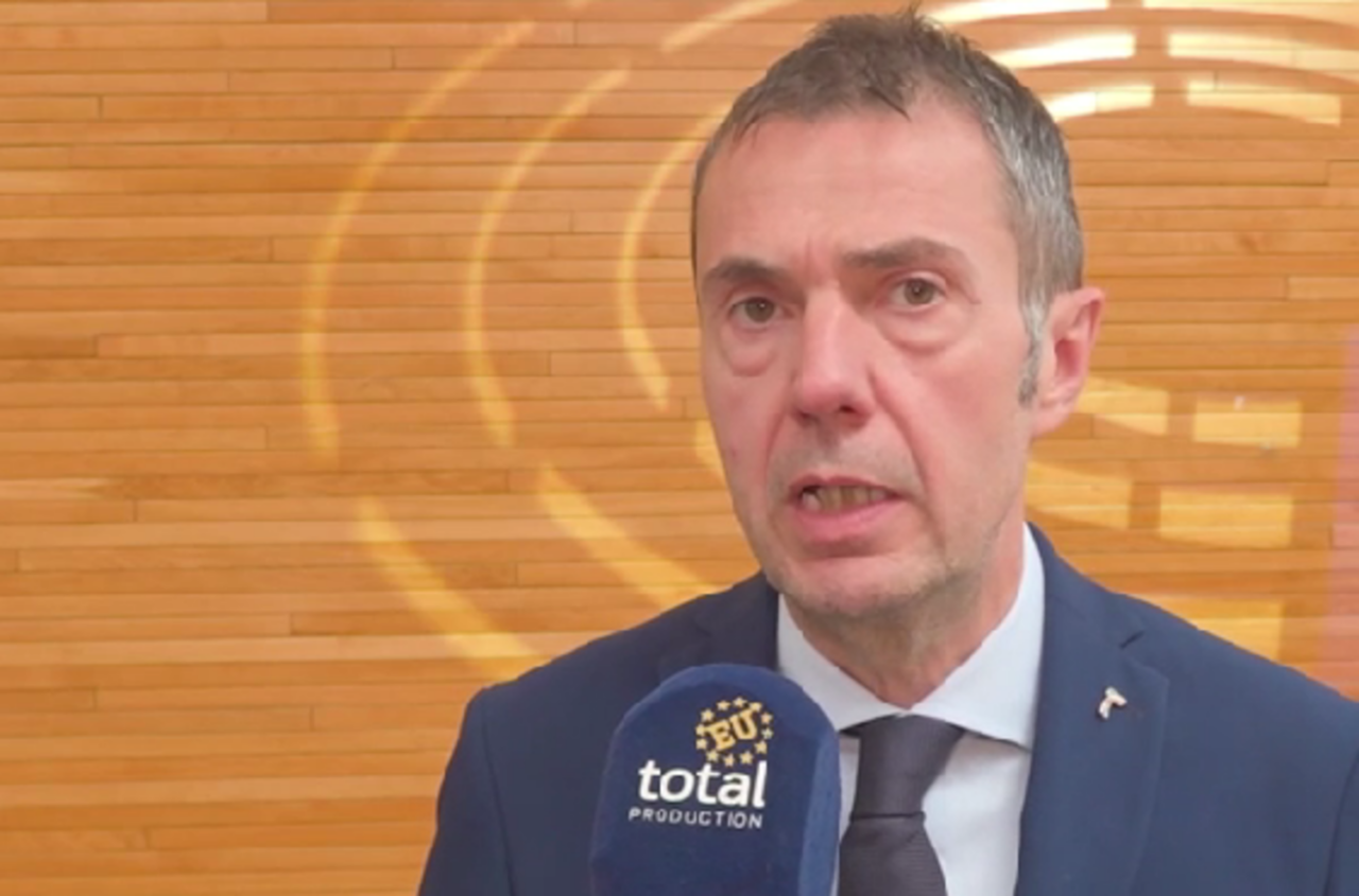 Ue, Ciriani (FdI-Ecr): Cybersicurezza è nuovo fronte dell’indipendenza geopolitica