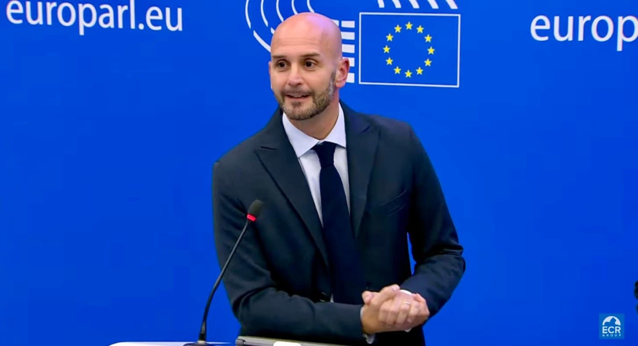 UE: Procaccini (FDI-ECR) al Parlamento lituano: “I Baltici difendono la libertà e la spiritualità dell’Europa