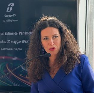 UE, Sberna (FDI-ECR): “Diritto a restare è la chiave per invertire le tendenze demografiche in Europa”