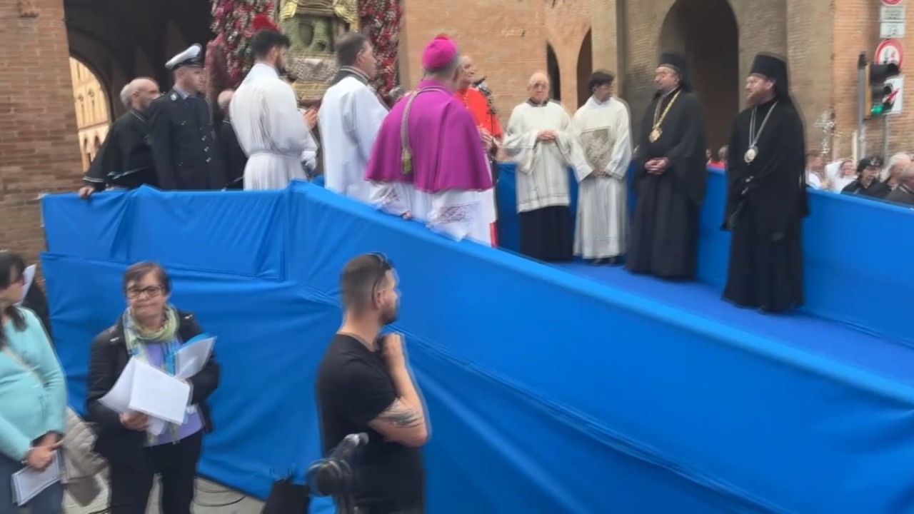 Zuppi rivolge un pensiero ai feriti nella tentata strage di Modena