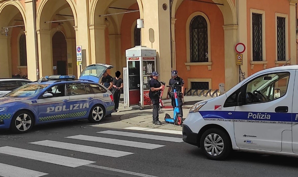Controlli straordinari in città sui monopattini elettrici