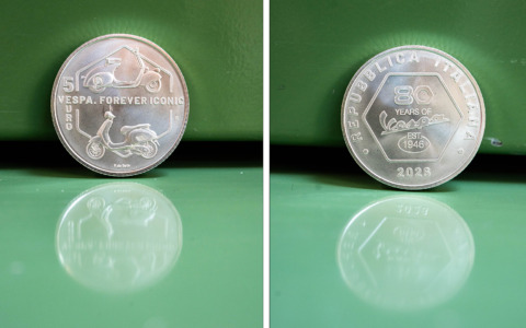 80 anni di Vespa: la Zecca dello Stato emette la moneta celebrativa da 5 euro