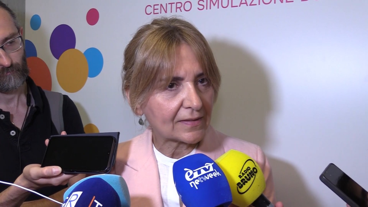 Aggressioni ai sanitari, Chiara Gibertoni, dg Sant’Orsola: “Intervenire sull’abuso di sostanze stupefacenti”