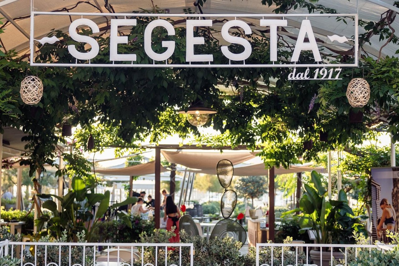 Ai Bagni Segesta “La Vite in Spiaggia e il suo Passito”