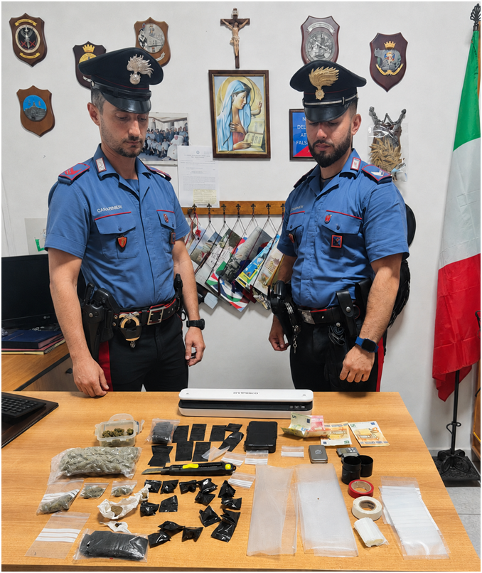 Arrestato quarantenne per spaccio di marijuana a Latina