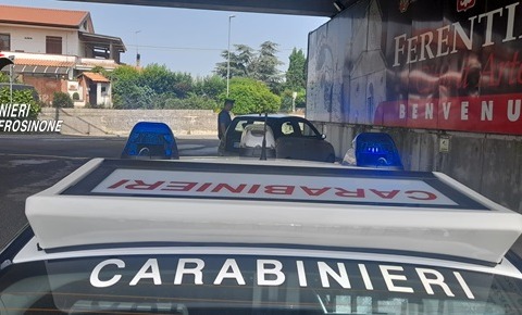 Atti persecutori e maltrattamenti nei confronti della ex compagna, arrestato