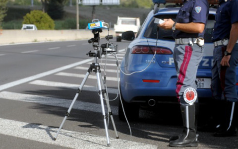 Autovelox, nuove norme permettono l’installazione senza contestazione immediata
