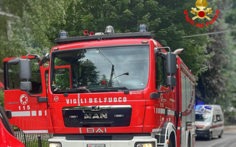 Ballabio, incendio in cucina in località Cavallino