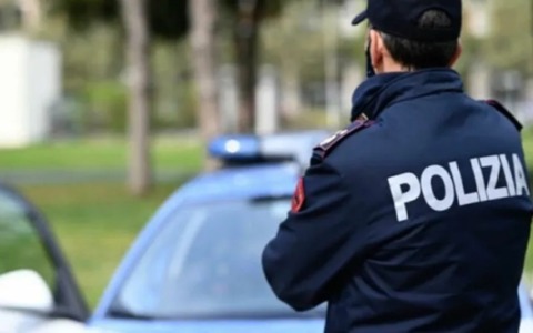 Base dello spaccio nell’appartamento in zona Gratosoglio: in manette un 27enne milanese