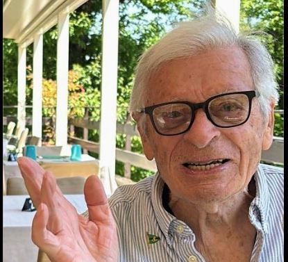 Borgomanero in lutto per lo storico libraio Nini Rabaini