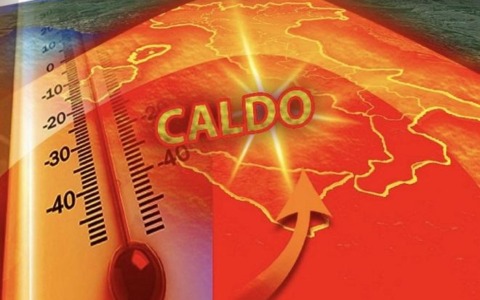 Caldo, il capoluogo verso il bollino rosso. Allerta massima da domani