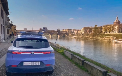 Controlli antidroga della Polizia di Stato: una denuncia e due persone sanzionate in ventiquattr’ore a Pavia
