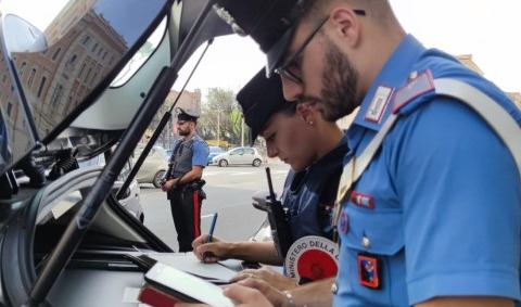 Controlli dei Carabinieri a Porta Portese, sei arresti