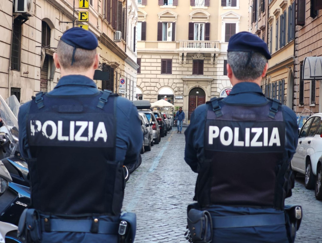 Controlli della Polizia di Stato all’ Esquilino