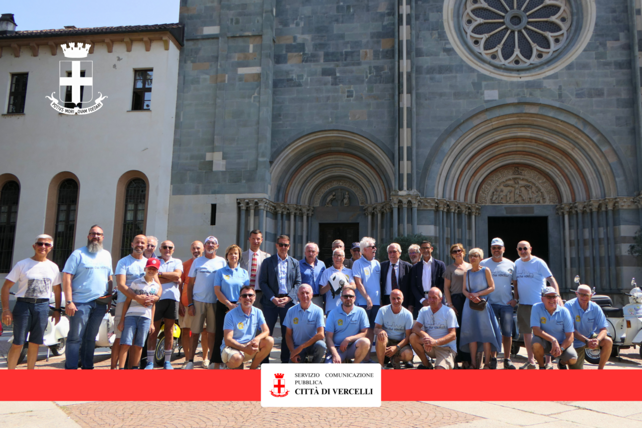 Dalla Basilica di Sant’Andrea a Roma per il raduno internazionale: il grande viaggio del Vespa Club Vercelli