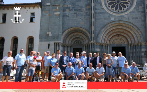 Dalla Basilica di Sant’Andrea a Roma per il raduno internazionale: il grande viaggio del Vespa Club Vercelli