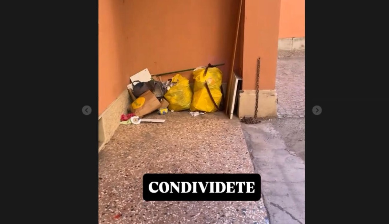 Degrado e bivacchi abusivi in via San Marcellino, la denuncia su Instagram