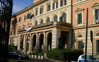 Detenuto evade dall’ospedale dopo il ricovero, era al Policlinico Umberto I