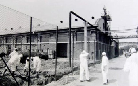 Disastro all’Icmesa, anche la città ricorda la tragedia del luglio 1976