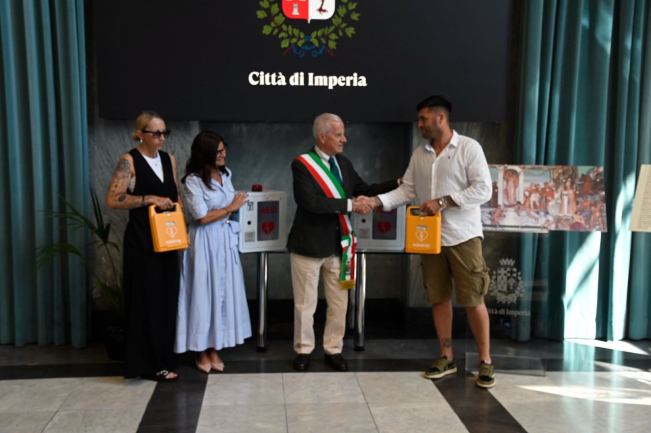 Donati due defibrillatori in memoria di Marco Di Pietro